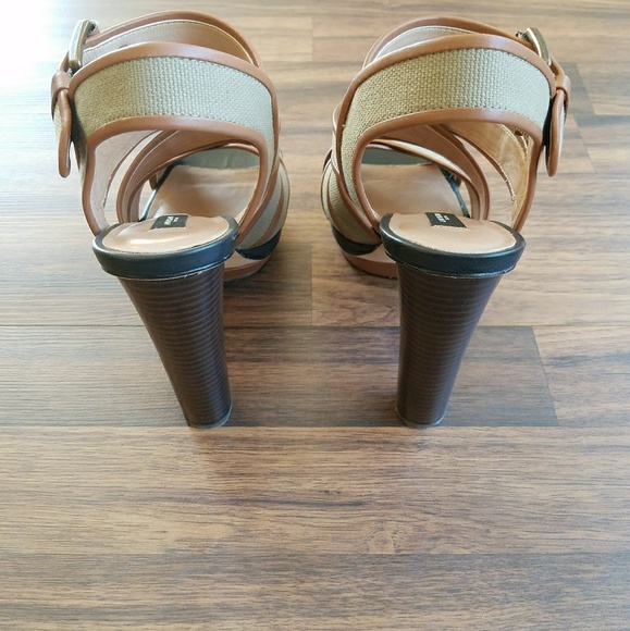 Ann Taylor RARE Canvas Platform Sandals size 6.5 - Picture 6 of 8
